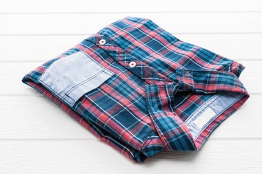 Tartan veya ekose gömlek