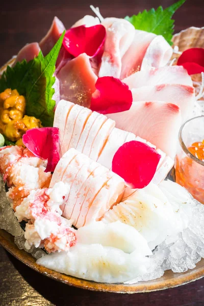 sashimi deniz ürünleri seti 