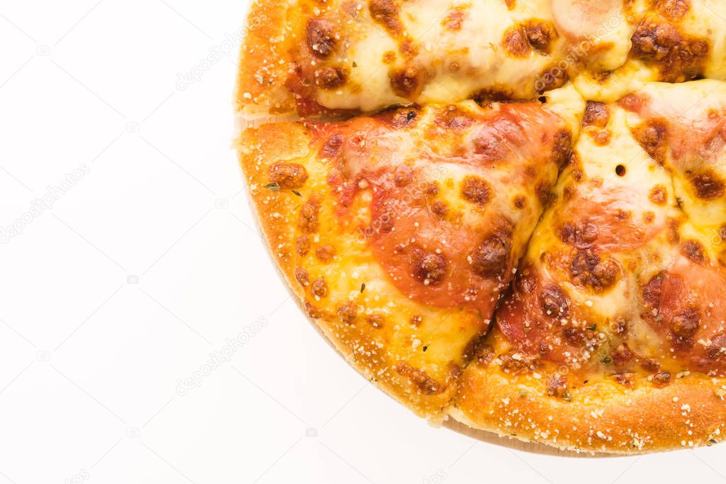 Pepperoni pizza on wooden plate
