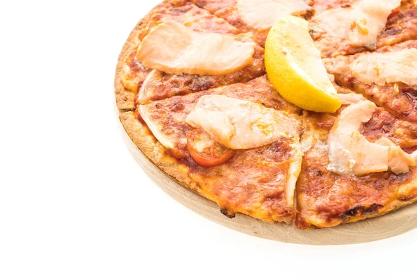 Pizza füme somon ile — Stok fotoğraf