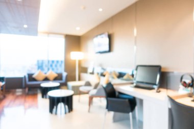 Otel lobisinde bulanıklık