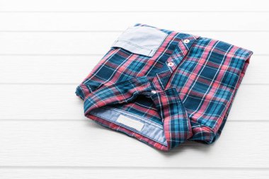 Tartan veya ekose gömlek