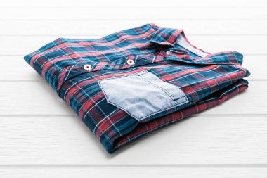 Tartan veya ekose gömlek