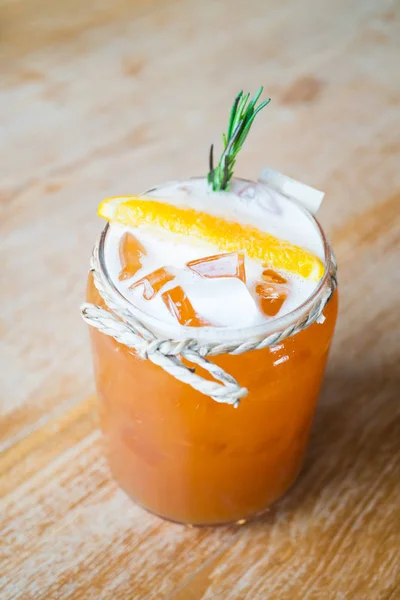 Iced lemon tea — Stock Photo, Image