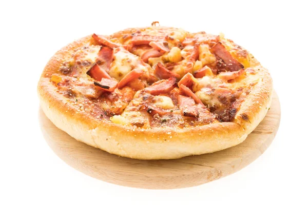 Beyaz üstüne Hawai pizza 