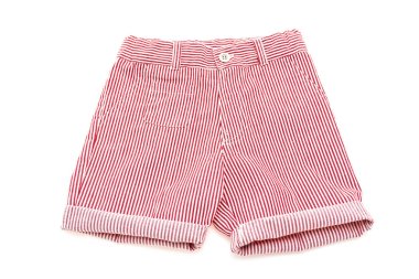 Kısa pantolon ve giyim