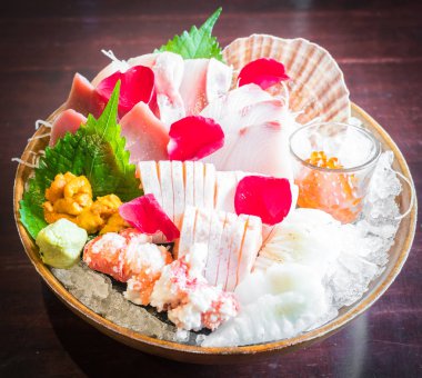 sashimi deniz ürünleri seti 