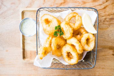 Gevrek kalamar halkaları