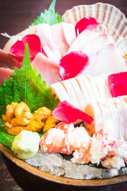 sashimi deniz ürünleri seti