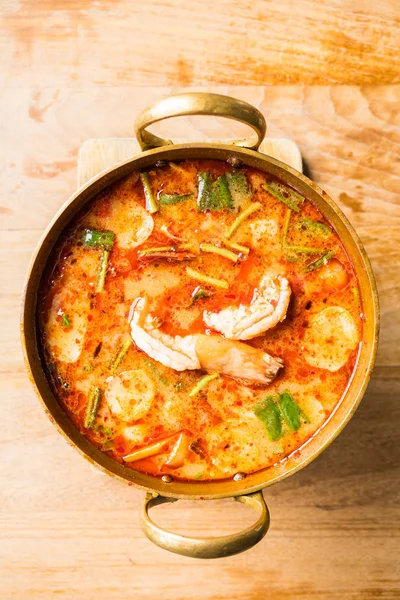 Spicy prawn soup — Stock Photo, Image