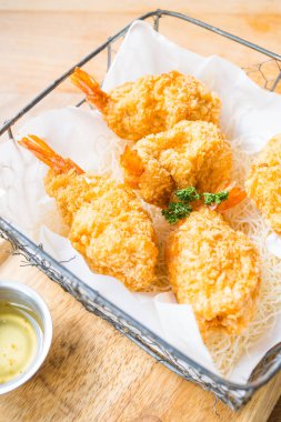 kızarmış karides topu