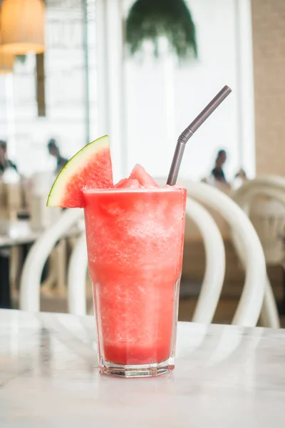 Iced watermelon juice in glass — Stock Photo, Image