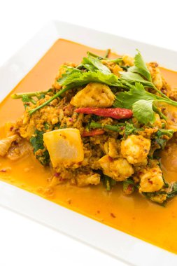 Kızartılmış Yengeç köri ile karıştırın