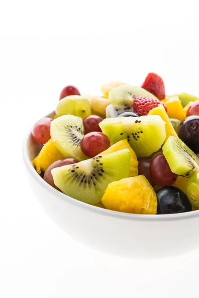 Fruta mixta en plato blanco —  Fotos de Stock