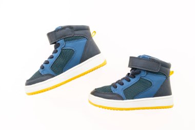 Moda ayakkabı ve spor ayakkabı