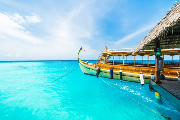 Güzel tropikal Maldivler resort