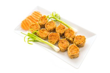 derin yağda kızartılmış yengeç eti rulo