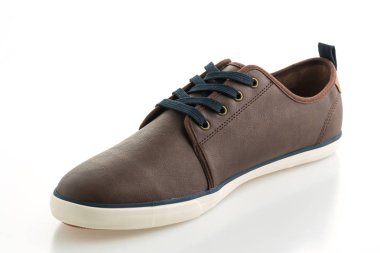 kahverengi deri ayakkabı