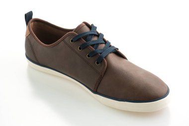 kahverengi deri ayakkabı