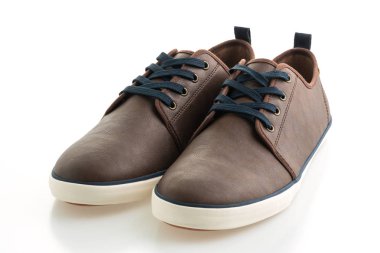 kahverengi deri ayakkabı