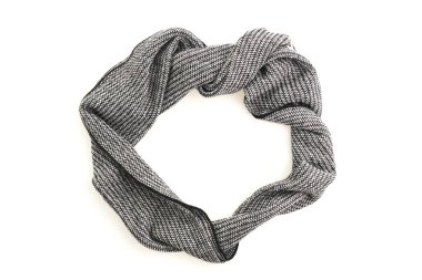 Gri eşarp giyim için