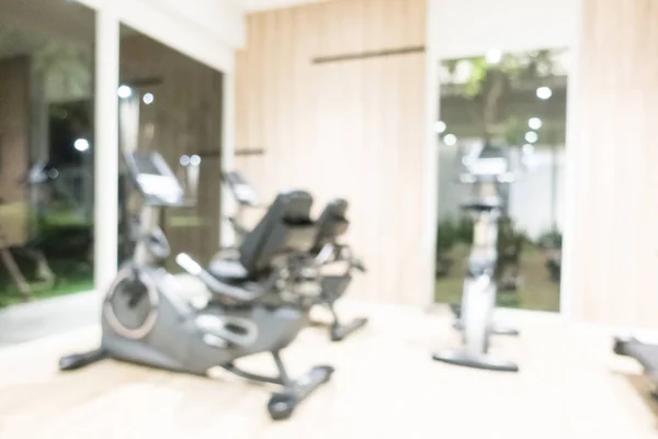 Fitness y gimnasio interior con equipamiento deportivo —  Fotos de Stock