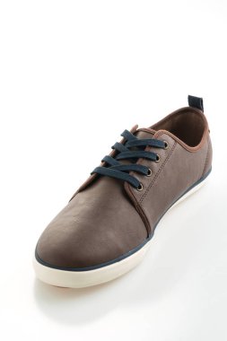 kahverengi deri ayakkabı