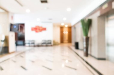 otel bulanıklık ve iç lobi 