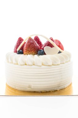 vanilya krem kek çilek ile 