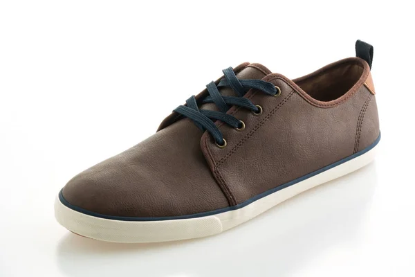 Zapatos de cuero marrón —  Fotos de Stock