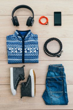 Moda için genç çocuk ayarla