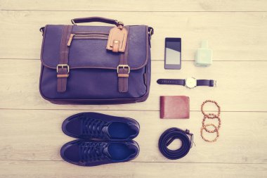 Güzel moda erkekler için ayarla
