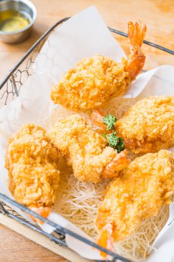 kızarmış karides topu