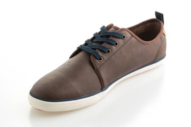 kahverengi deri ayakkabı