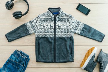 Moda için genç çocuk ayarla