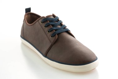 kahverengi deri ayakkabı