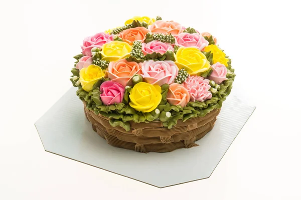 Gâteau aux fleurs colorées — Photo