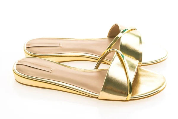 Piękne złote sandały buty — Zdjęcie stockowe