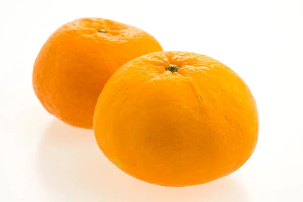 Reife Orangenfrüchte — Stockfoto