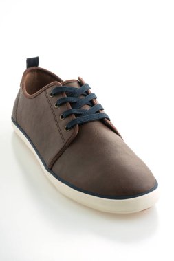 kahverengi deri ayakkabı