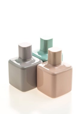 lüks parfüm şişesi