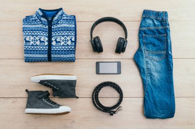 Moda için genç çocuk ayarla