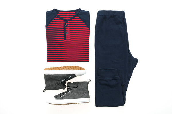 T-shirt with pants and shoes