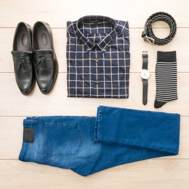 Güzel sıradan erkekler moda seti