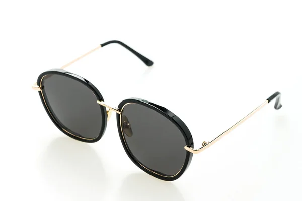 Belles lunettes de soleil de luxe — Photo