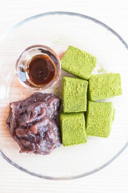 Moji yeşil çay kırmızı fasulye ile