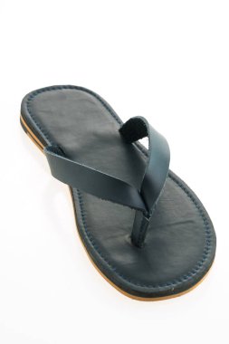 Deri ayakkabı ve sandal