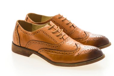 kahverengi deri ayakkabı