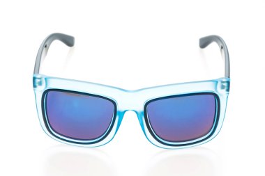 Güzel lüks güneş gözlüğü