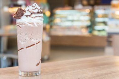 Çikolatalı brownie yüzlü 